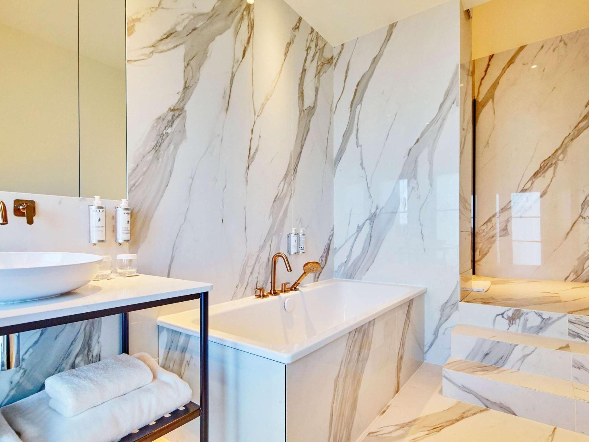 La Licorne Hotel & Spa Troyes Mgallery Exterior photo